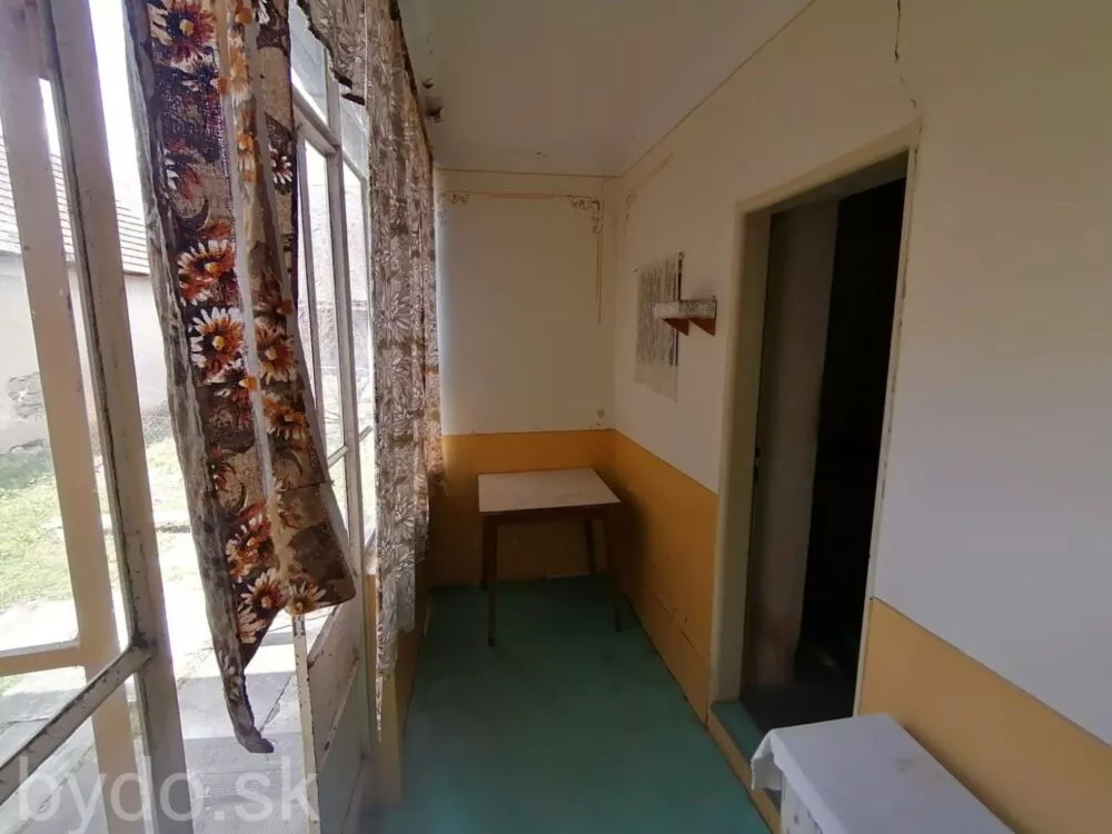 Rodinný dom na predaj, Plášťovce, 101160_2