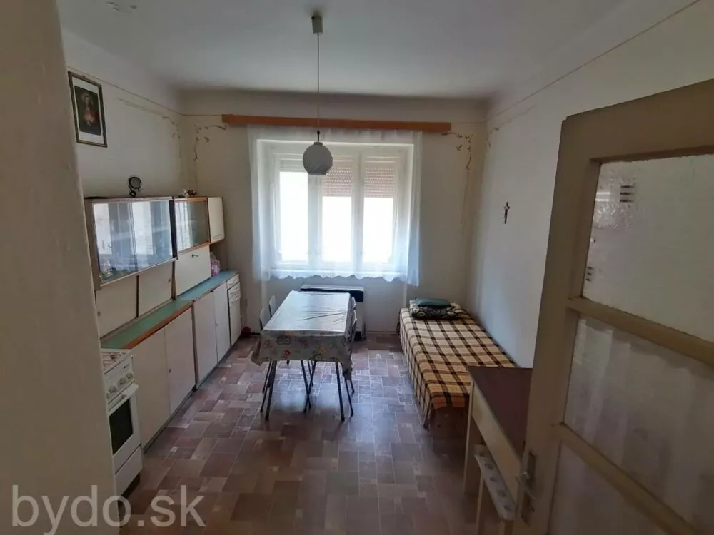 Rodinný dom na predaj, Plášťovce, 101160_7