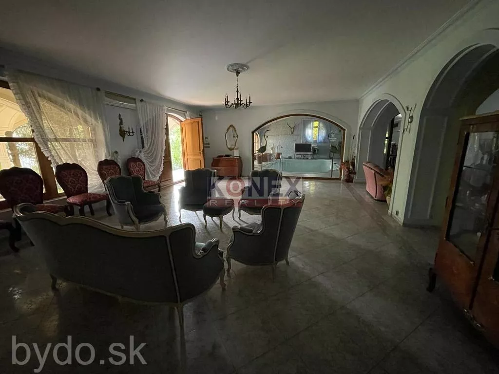 EXKLUZÍVNA PONUKA! Rodinná vila v obci Brehov., 102161_7