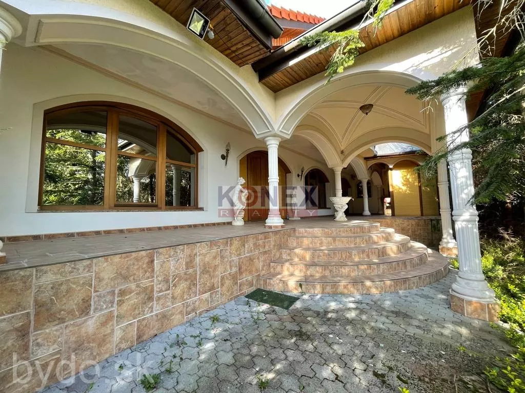 EXKLUZÍVNA PONUKA! Rodinná vila v obci Brehov., 102161_20