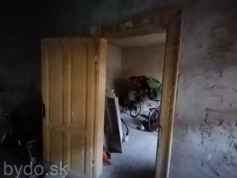 Objekt pre obchod na predaj 186m2, SNP, Šahy, 103007_14