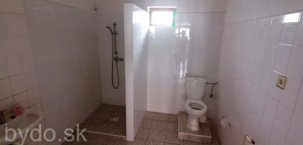 Rodinný dom na predaj 152m2, Preseľany nad Ipľom, 103913_5