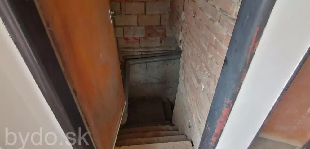 Rodinný dom na predaj 152m2, Preseľany nad Ipľom, 103913_7