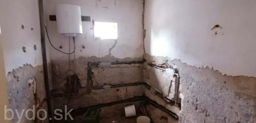 Rodinný dom na predaj 152m2, Preseľany nad Ipľom, 103913_9