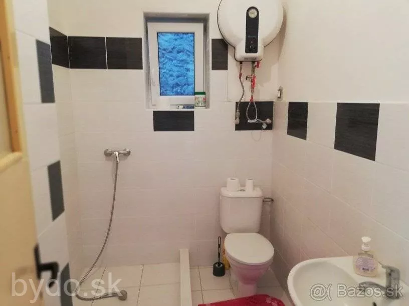 Chata a chalupa na predaj, Veľký Lom, 104006_6