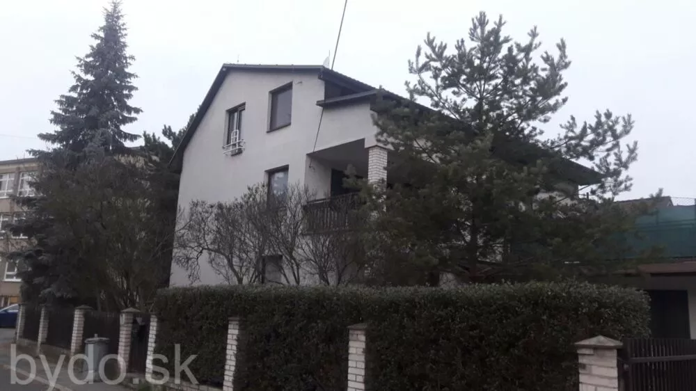 PRENÁJOM - Rodinný dom - Považská Bystrica, 104592_1