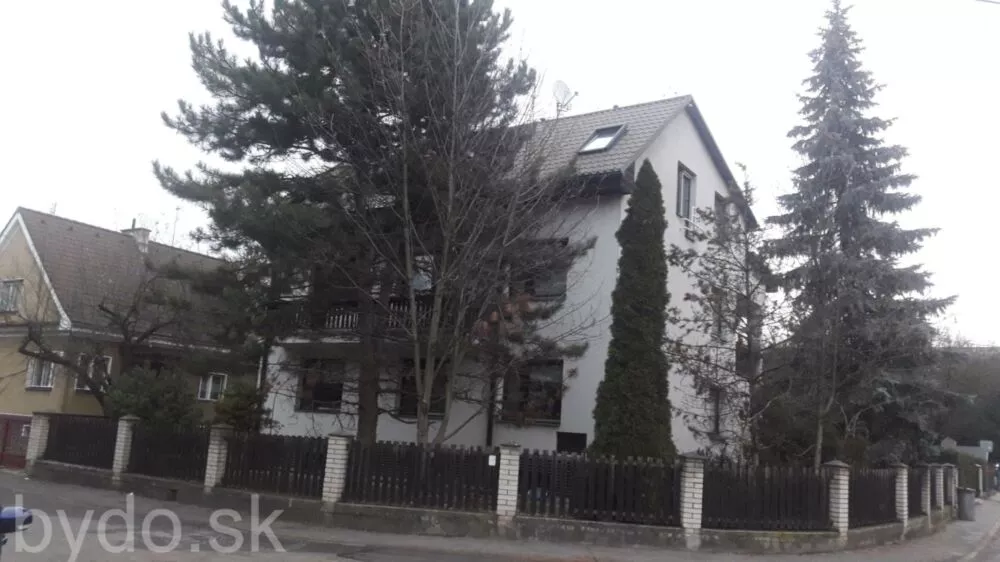 PRENÁJOM - Rodinný dom - Považská Bystrica, 104592_2