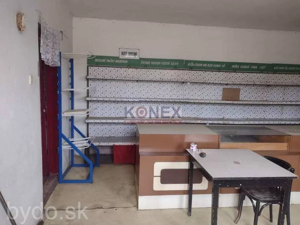 NA PREDAJ! Nehnuteľnosť v obci Ižkovce., 104953_1