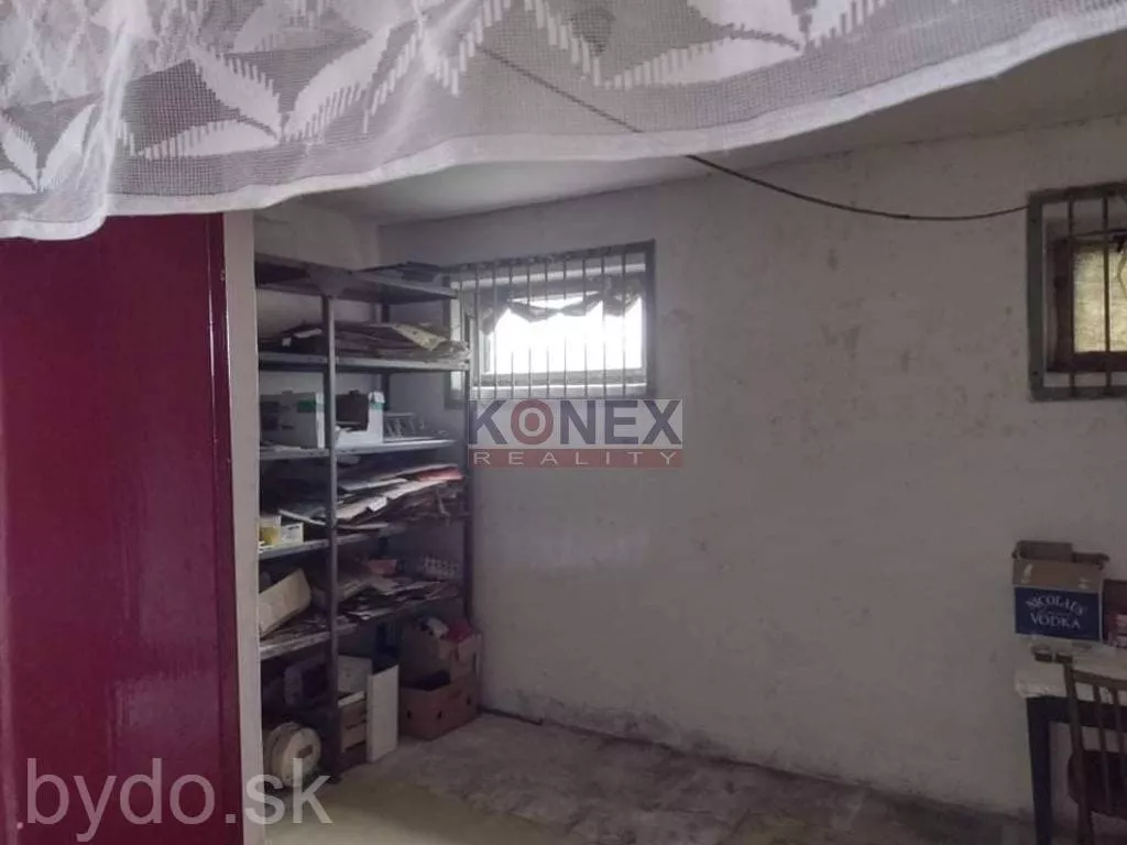 NA PREDAJ! Nehnuteľnosť v obci Ižkovce., 104953_6