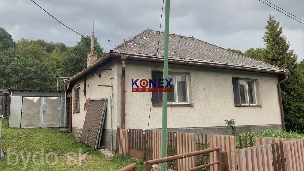 Rodinný dom v nádhernom prostredí obce Beňatina., 107683_0