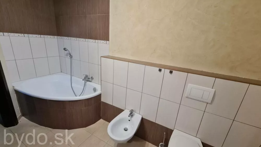 Bungalov na prenájom 90m2, Nitra, 110943_6