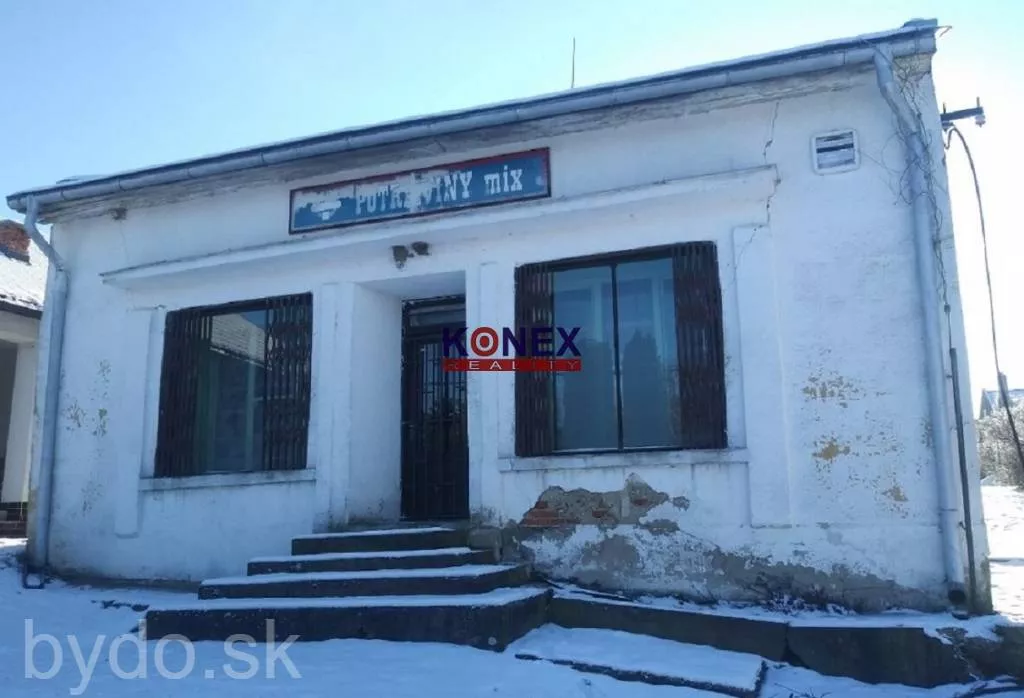NA PREDAJ! Nehnuteľnosť v obci Koromľa., 111222_0