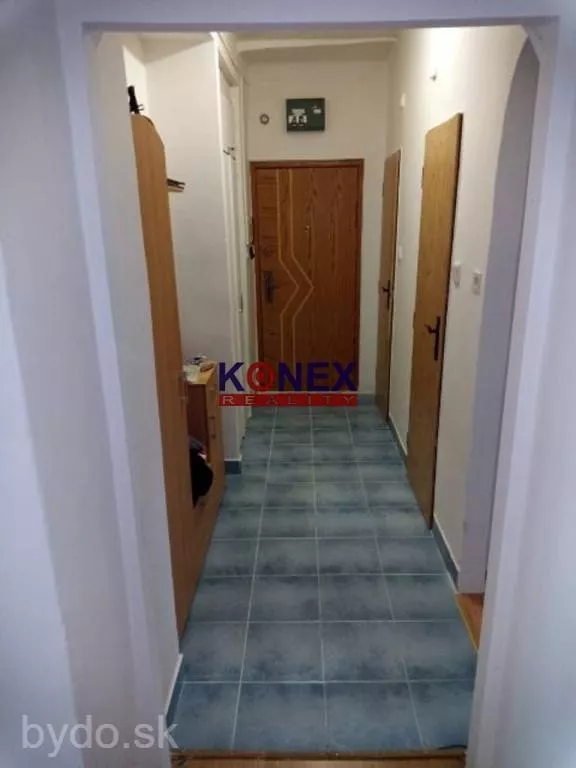 Krásny rekonštruovaný 2-izbový byt vo Veľkých Kapušanoch., 112066_2