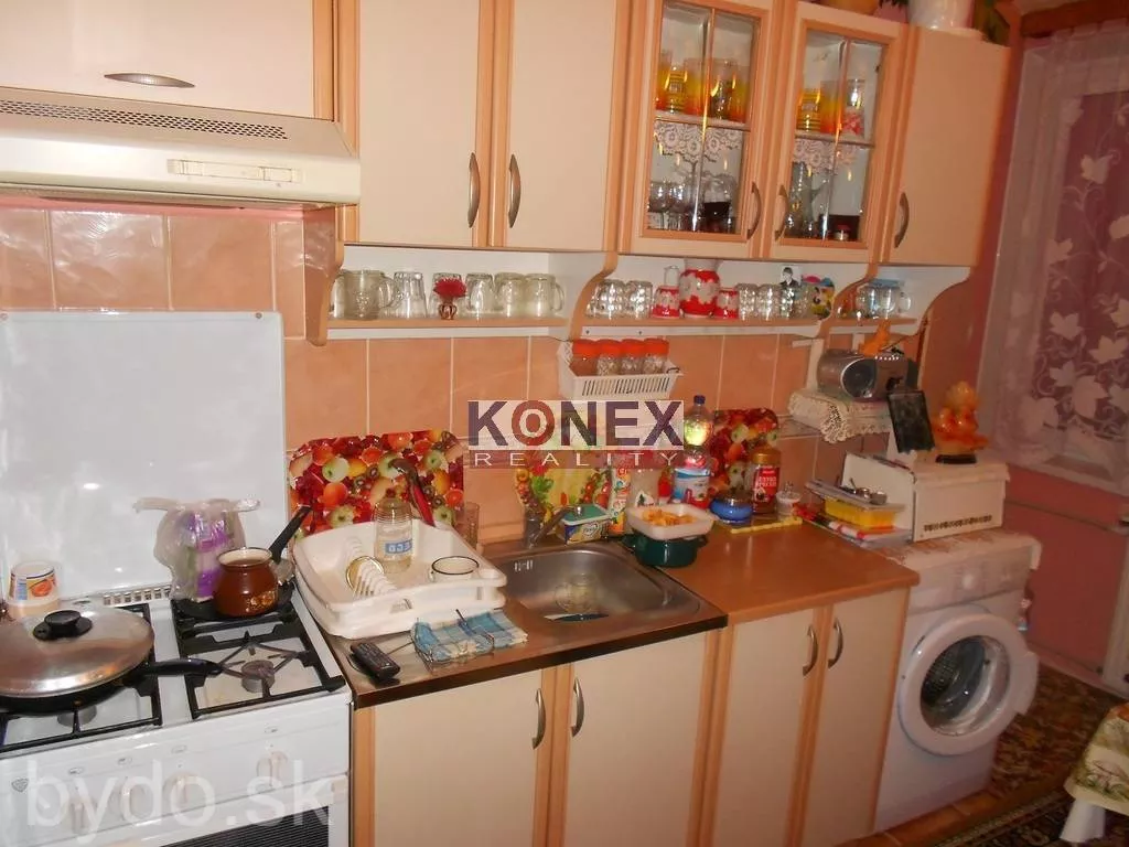 Na predaj 2-izbový byt – sídl. Juh v Michalovciach., 112556_1