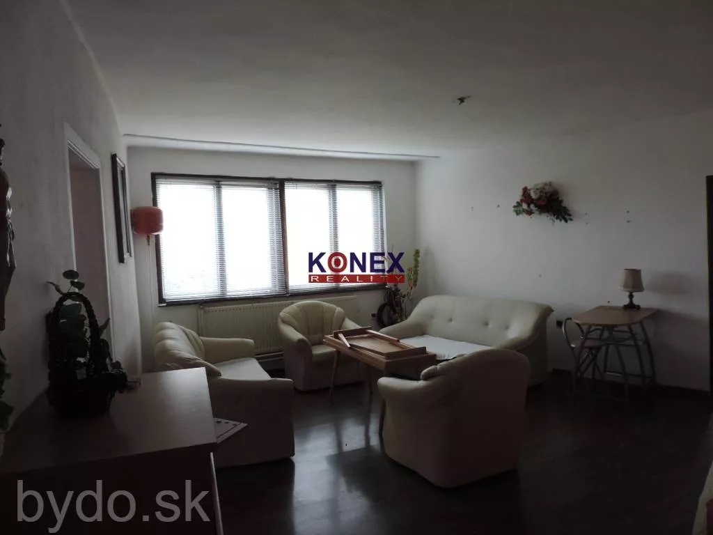 EXKLUZÍVNE LEN U NÁS! Dom na Štefánikovej ul. v Trebišove -bývanie/podnikanie, 112782_6