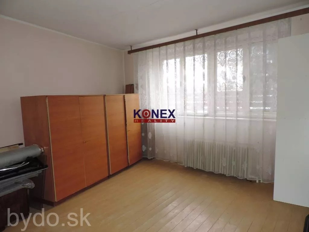 EXKLUZÍVNE LEN U NÁS! Dom na Štefánikovej ul. v Trebišove -bývanie/podnikanie, 112782_8