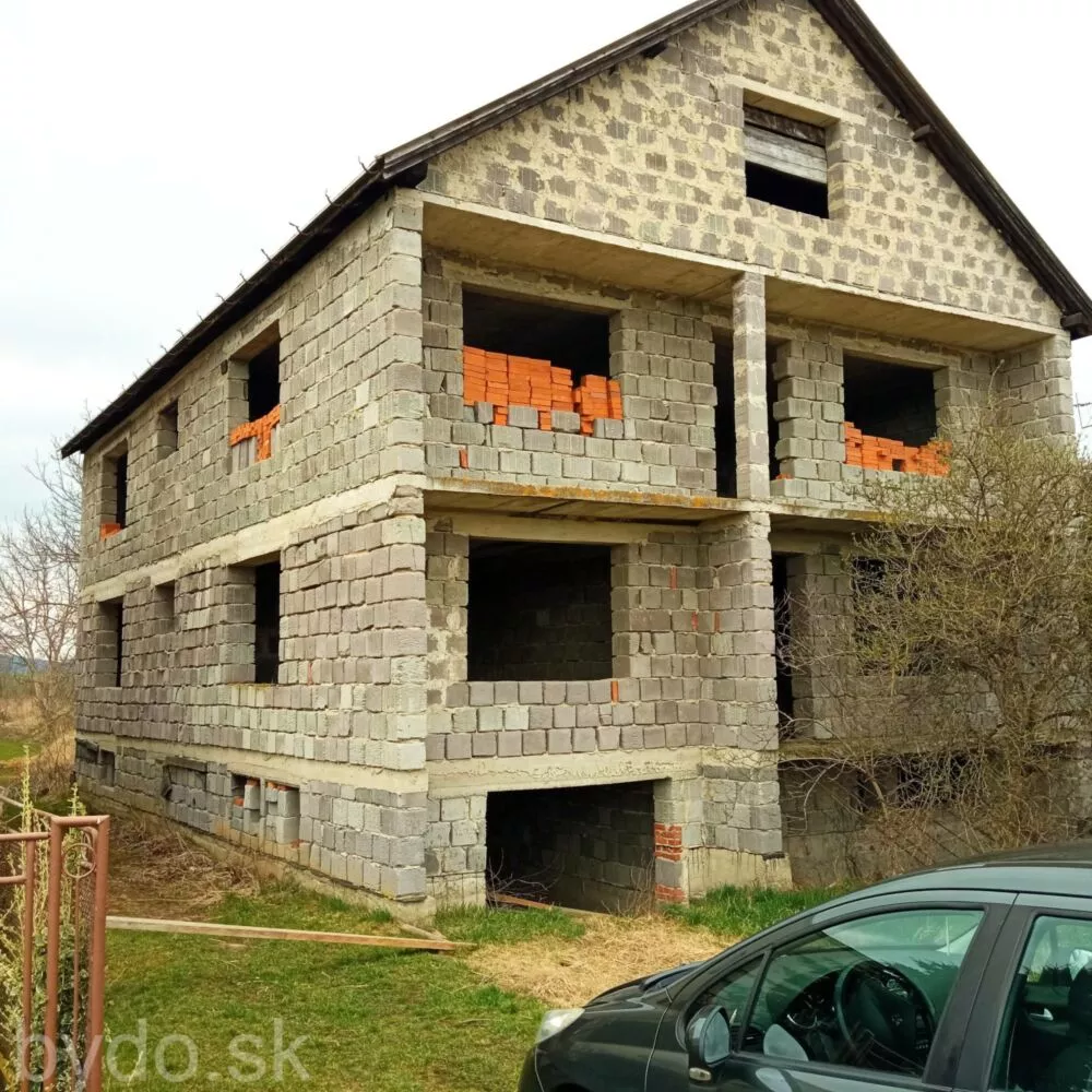 Rodinný dom na predaj, Novosad, 114942_2