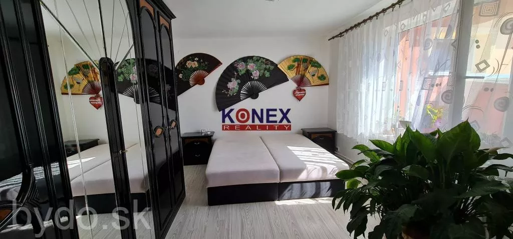 Krásny rodinný dom vo Veľkých Kapušanoch., 115652_5