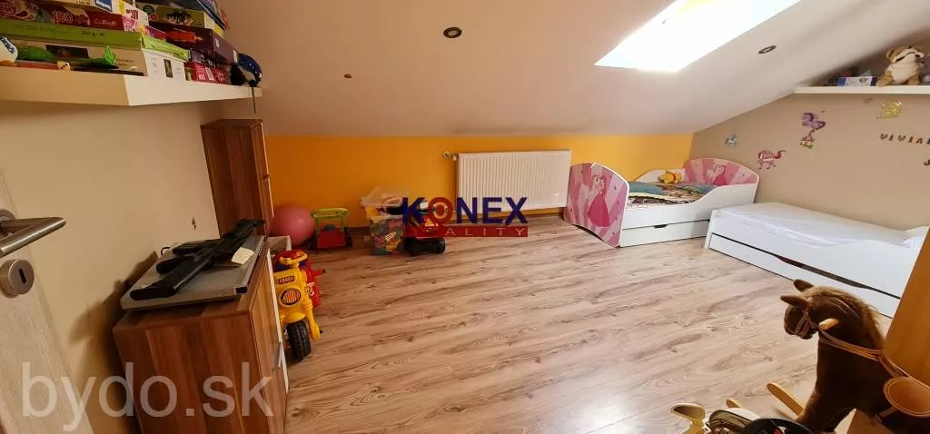 Krásny rodinný dom vo Veľkých Kapušanoch., 115652_12