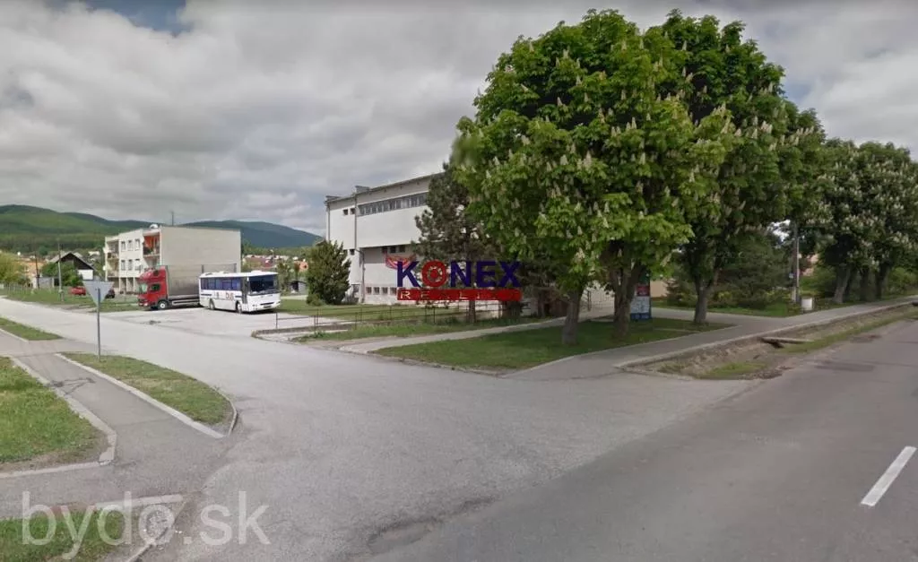 Podnikateľský objekt v obci Zemplínska Teplica, 116028_1