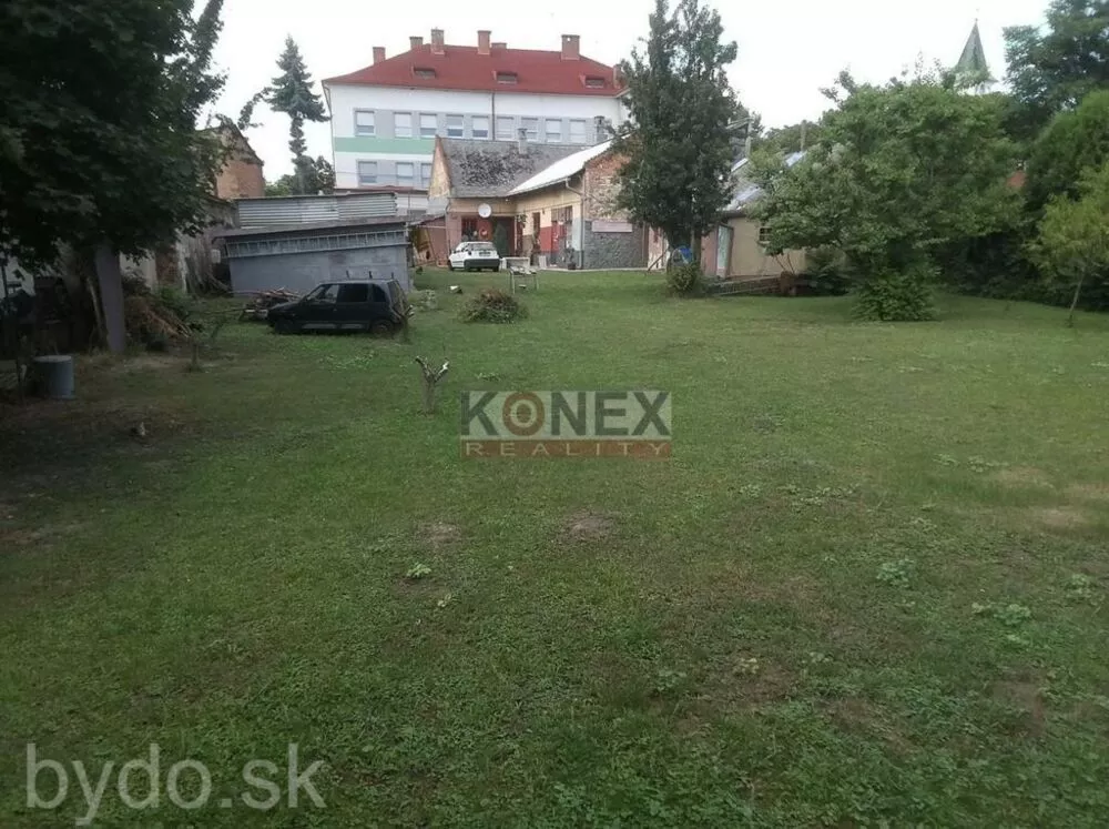 Rodinný dom s veľkým pozemkom blízko centra Michaloviec, 116129_2