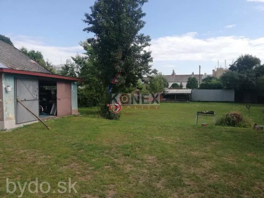 Rodinný dom s veľkým pozemkom blízko centra Michaloviec, 116129_3