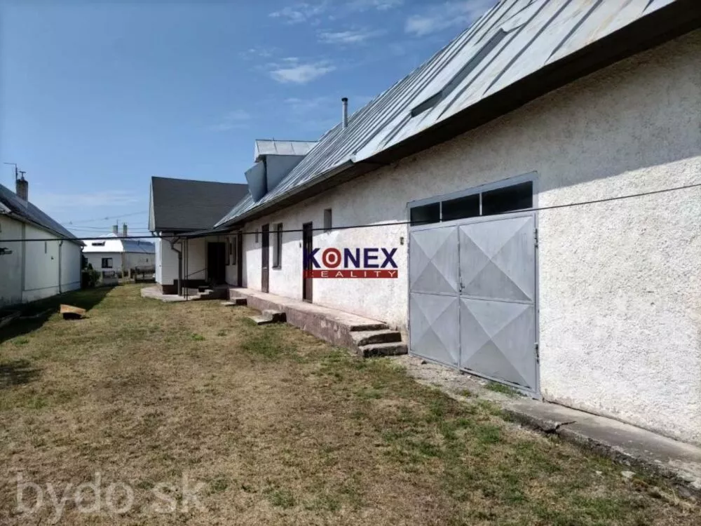 ZAUJÍMAVÁ PONUKA! Rodinný dom 5 km od Michaloviec, 116637_1