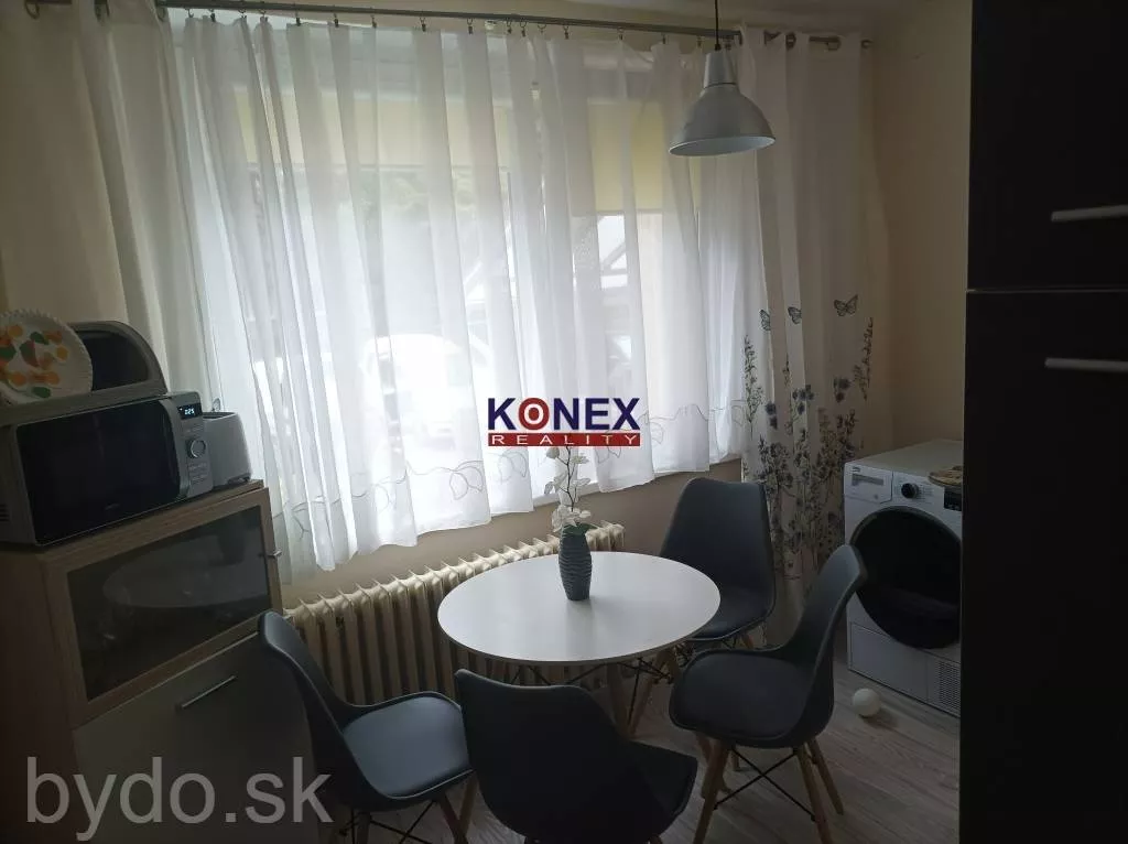 SUPER PONUKA! Rekonštruovaný 3-izbový byt – Michalovce, Komenského, 117042_4