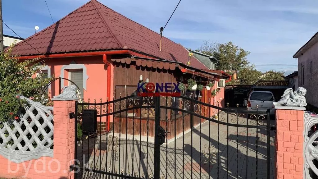 Rodinný dom v obci Nacina Ves, 8 km od Michaloviec, 118244_0