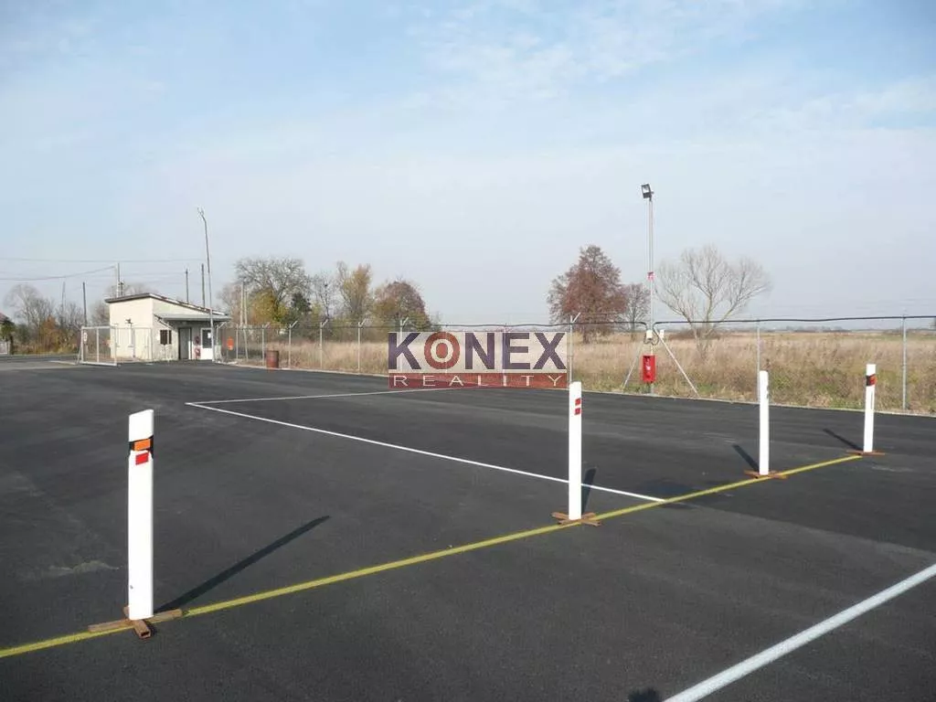 Pozemok na komerčné využitie v obci Bežovce, 118998_6