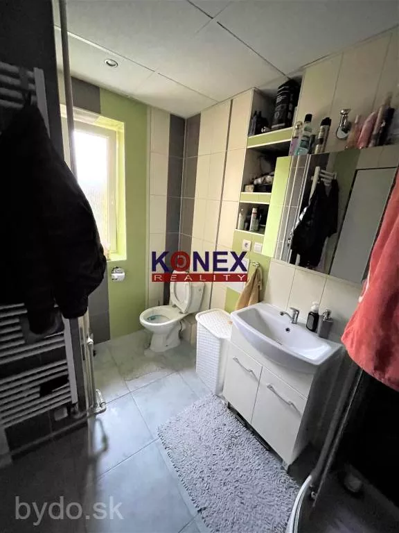 NA PREDAJ! 2-izbový byt pri centre Humenného, 118692_3