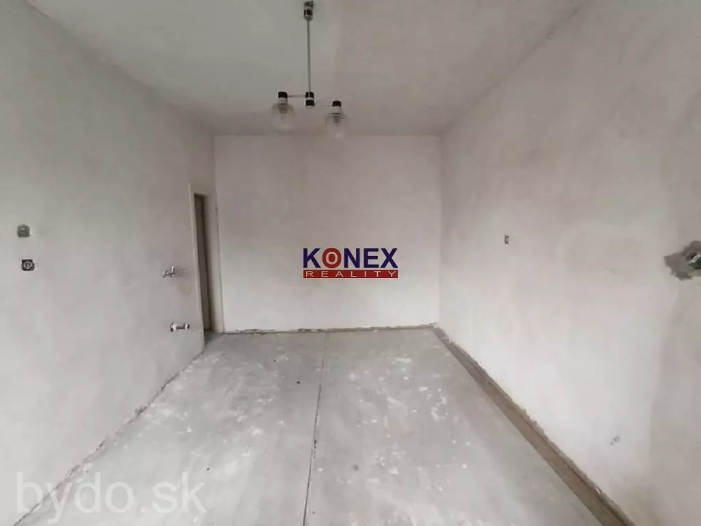 NA PREDAJ! Rodinný dom v obci Poľany., 119390_6