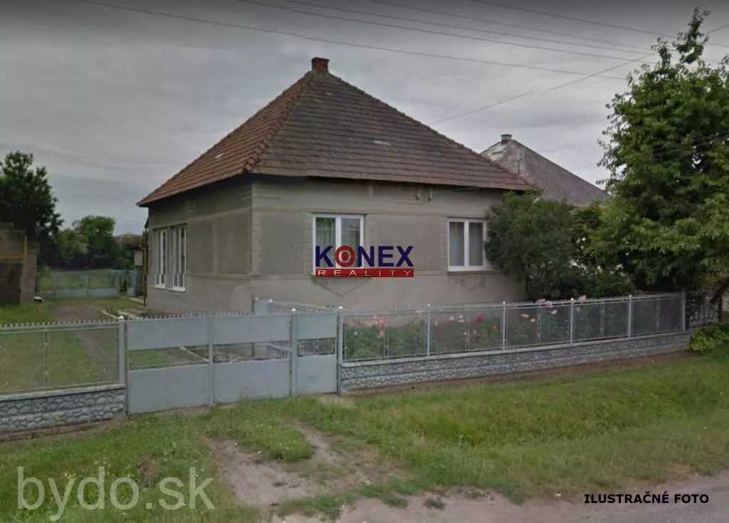 NA PREDAJ! Rodinný dom v obci Vinné, 119516_0