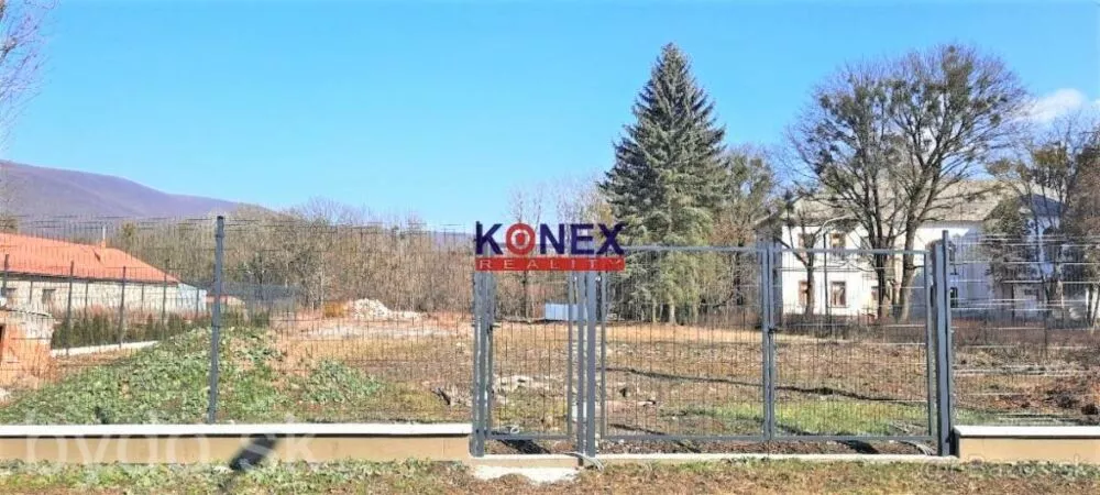 Pozemok v centre mesta Strážske – NA PREDAJ, 119714_0