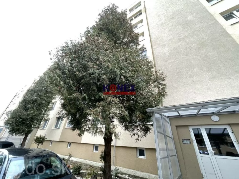 NA PREDAJ – 2-izbový byt na sídlisku Juh, Michalovce, 120218_8