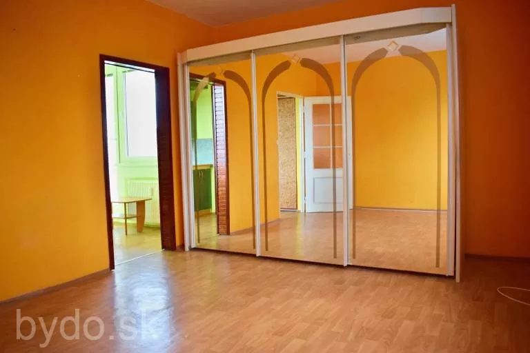 NA PRENÁJOM 1 IZBÁK S LOGGIOU V HUMENNOM, 77603_4