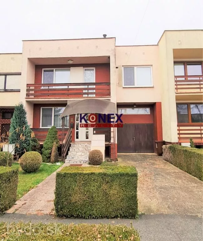 NA PREDAJ! Poschodový rodinný dom na IBV, Michalovce, 121399_0