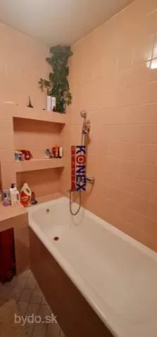 NA PREDAJ! Poschodový rodinný dom na IBV, Michalovce, 121399_10