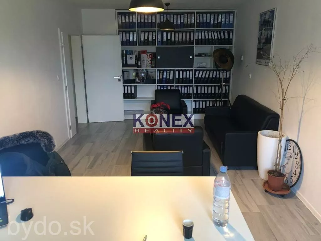 Kancelárske priestory na Špitálskej ul. – NA PREDAJ, 121405_4