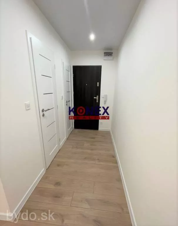 Zrekonštruovaný 2-izbový byt - sídl. JUH, Michalovce, 122967_4