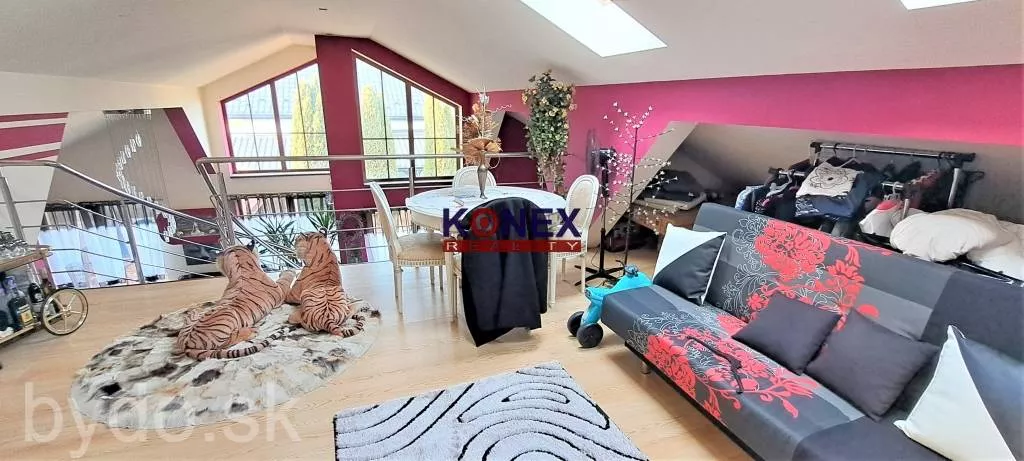 SUPER PONUKA! Rodinný dom v TOP lokalite na sídl. Stráňany, 123688_7