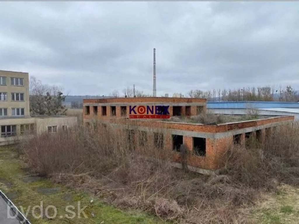 NA PREDAJ! Rozostavaná budova v Strážskom, 123842_1