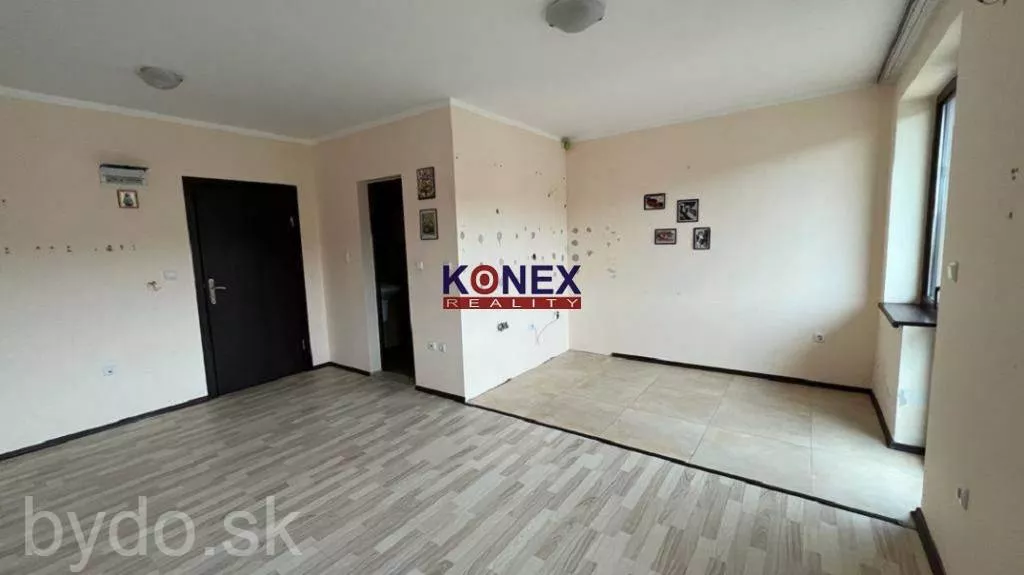 VYNIKAJÚCA PONUKA! Na predaj apartmán neďaleko mora – BULHARSKO, 123861_1