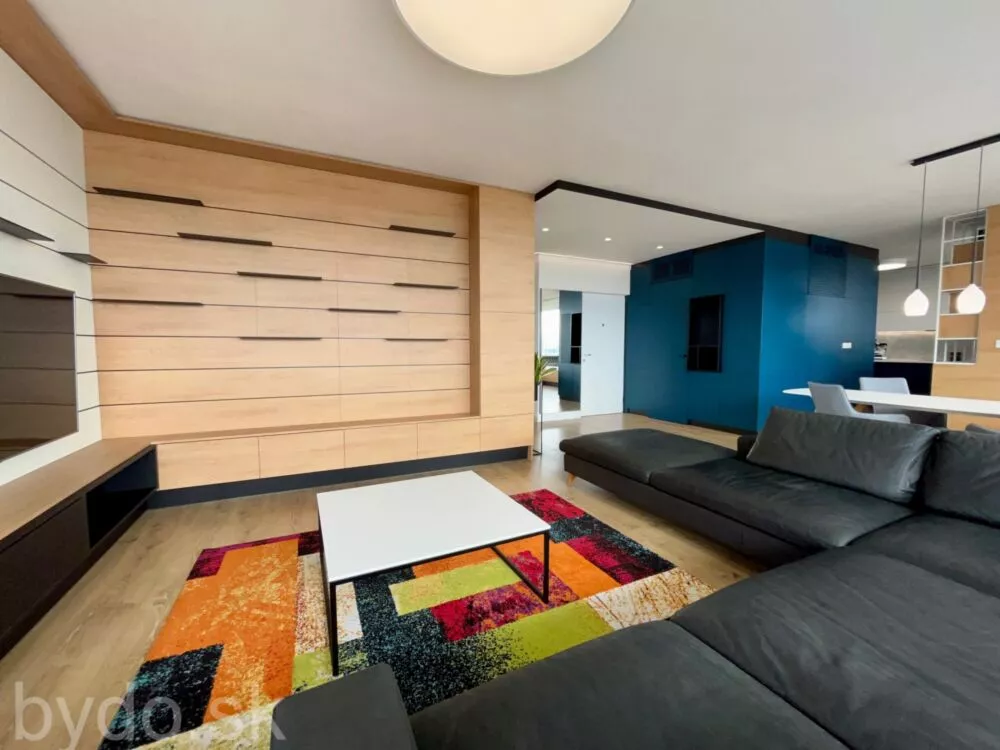 4 izbový byt na predaj 218m2, Svätovavrinecká, Bratislava - Nové Mesto, 124584_1