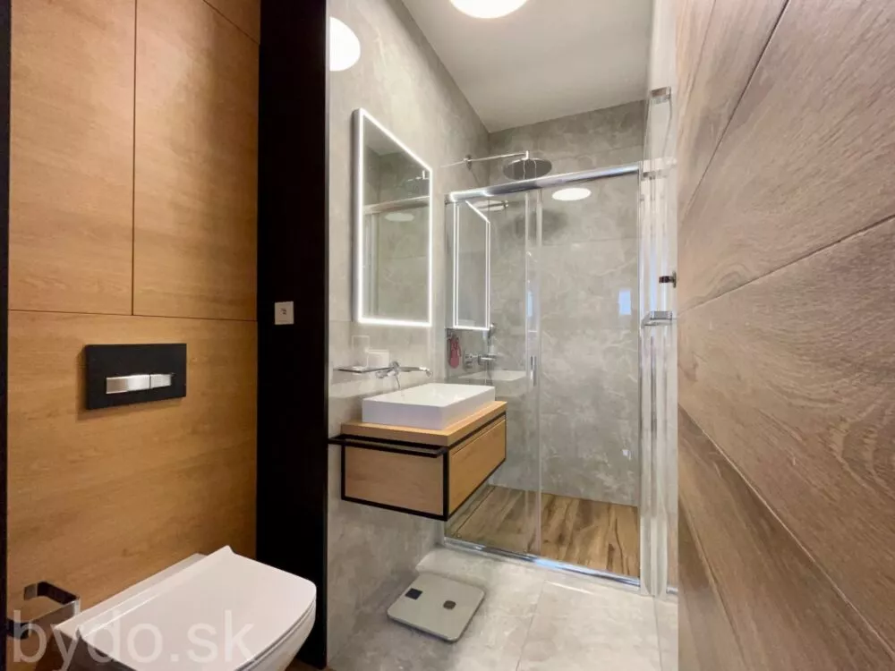 4 izbový byt na predaj 218m2, Svätovavrinecká, Bratislava - Nové Mesto, 124584_6