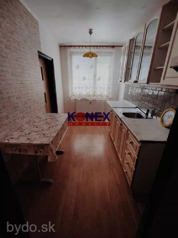 3-izbový byt s balkónom - Veľké Kapušany, 126867_4