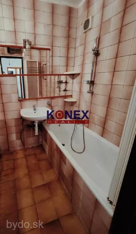 3-izbový byt s balkónom - Veľké Kapušany, 126867_6