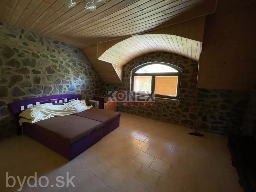 SUPER INVESTÍCIA! 4 rodinné domy v obci Brehov, 127931_11