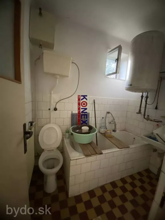 Krásny rodinný dom 16 km od Trebišova – obec Kuzmice, 131720_7