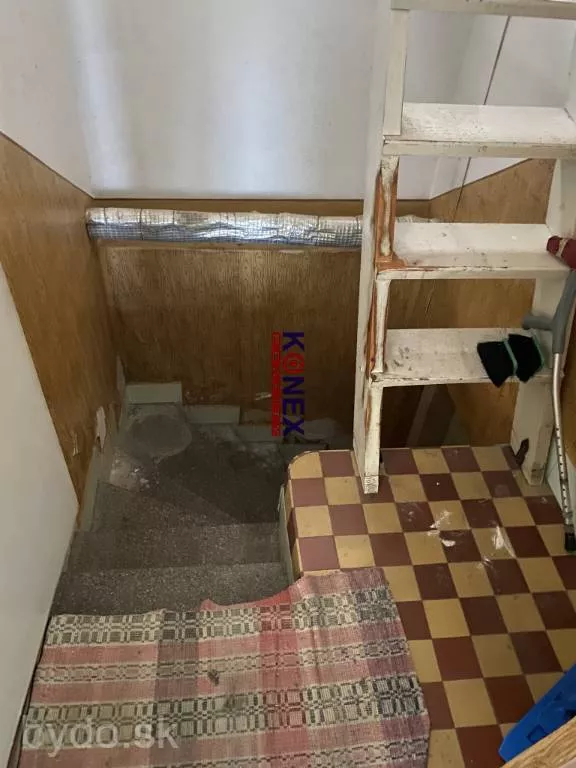 Krásny rodinný dom 16 km od Trebišova – obec Kuzmice, 131720_9